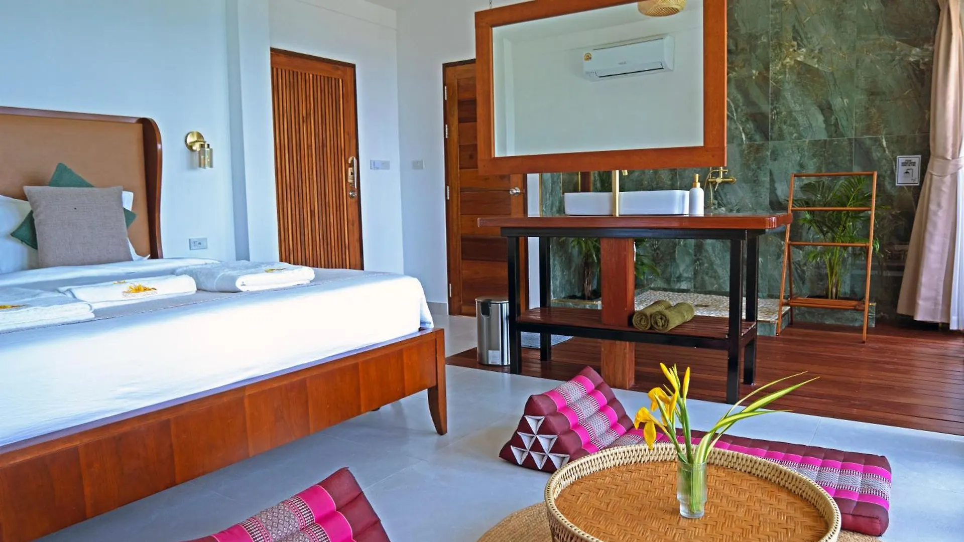 Secret Garden Eco Pool Villas Ko Tao