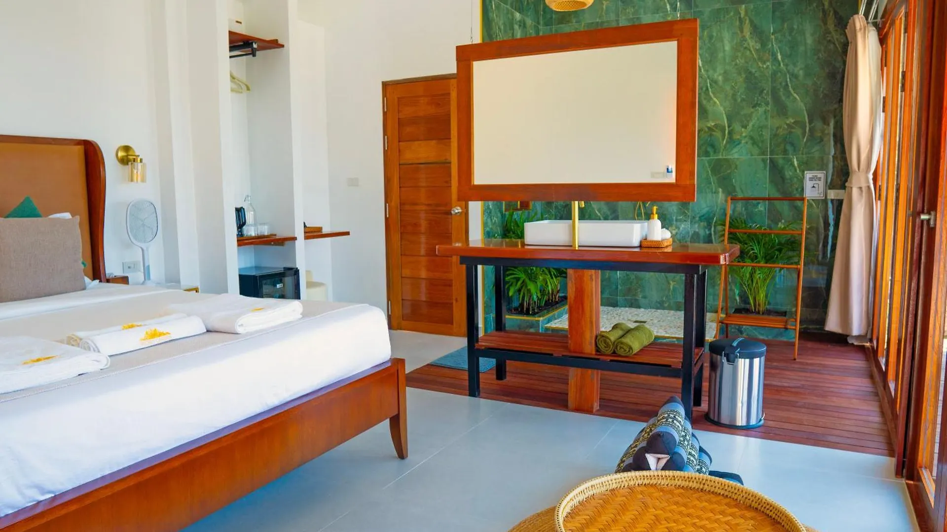 Secret Garden Eco Pool Villas Koh Tao